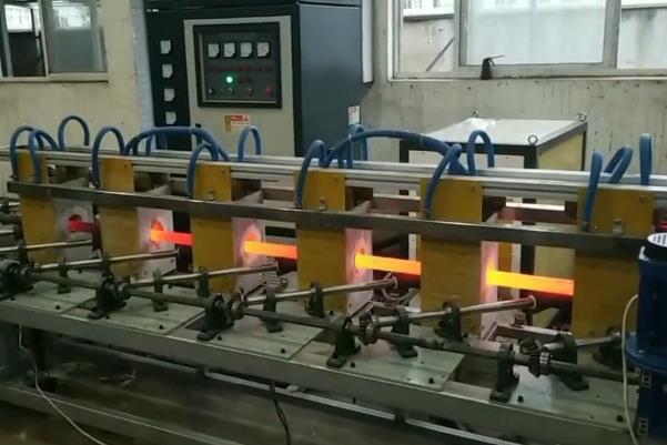 中频圆钢调质生产线实拍 中频91视频下载链接加热设备
